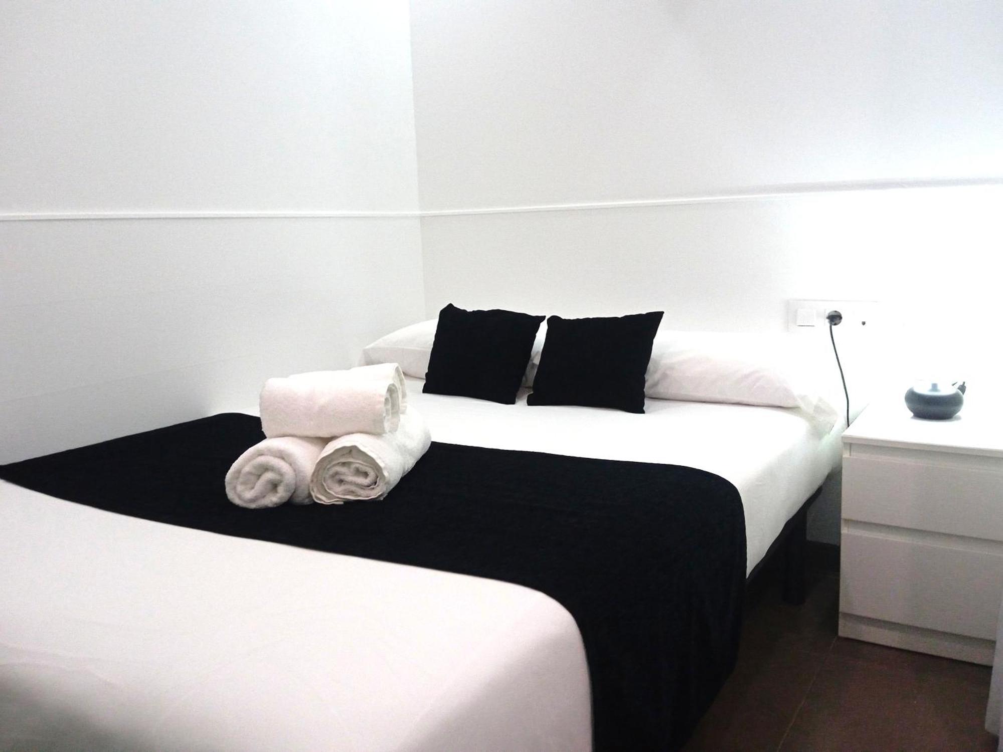 Laramond Barcelona Rooms Extérieur photo