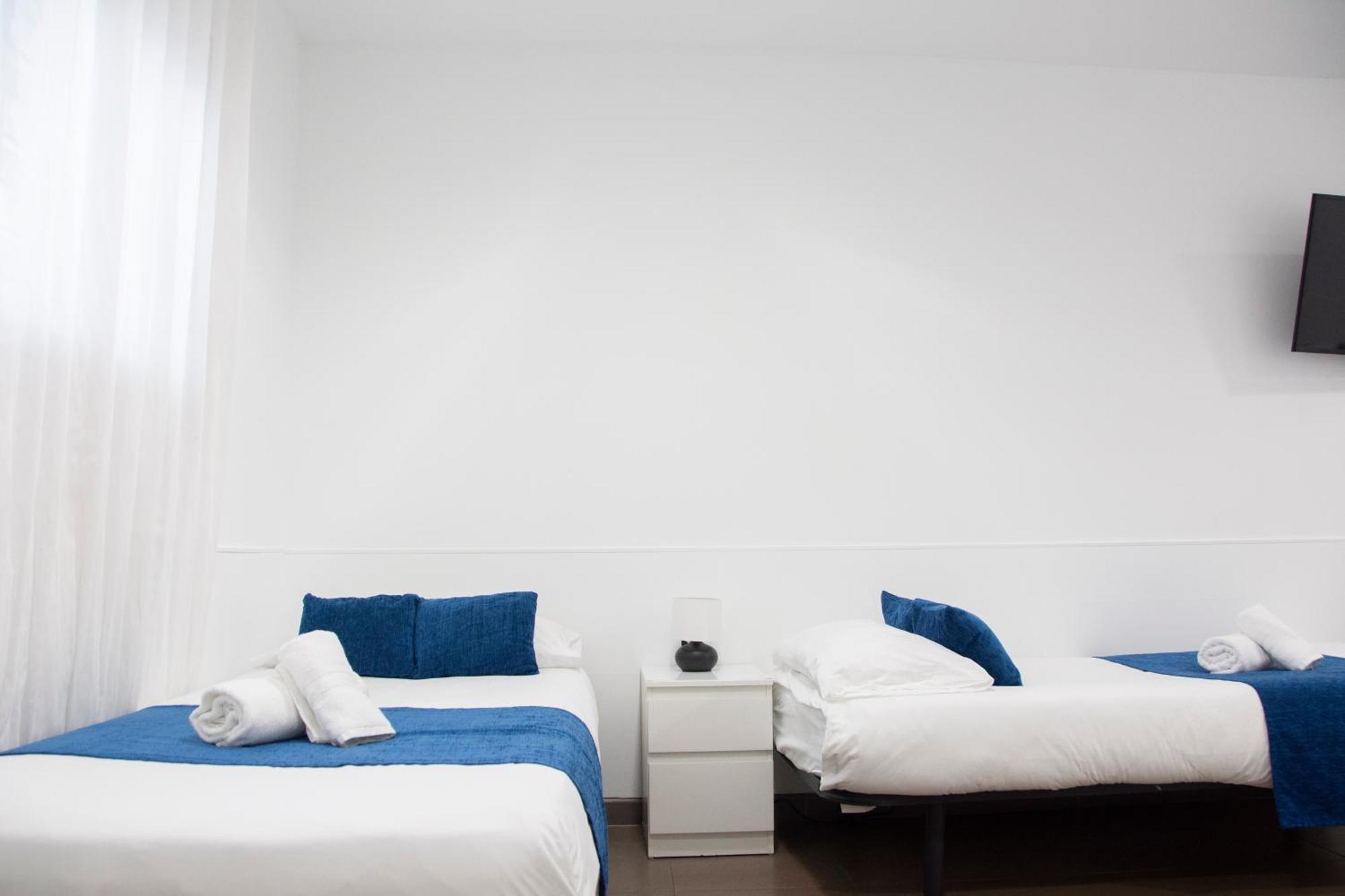 Laramond Barcelona Rooms Extérieur photo