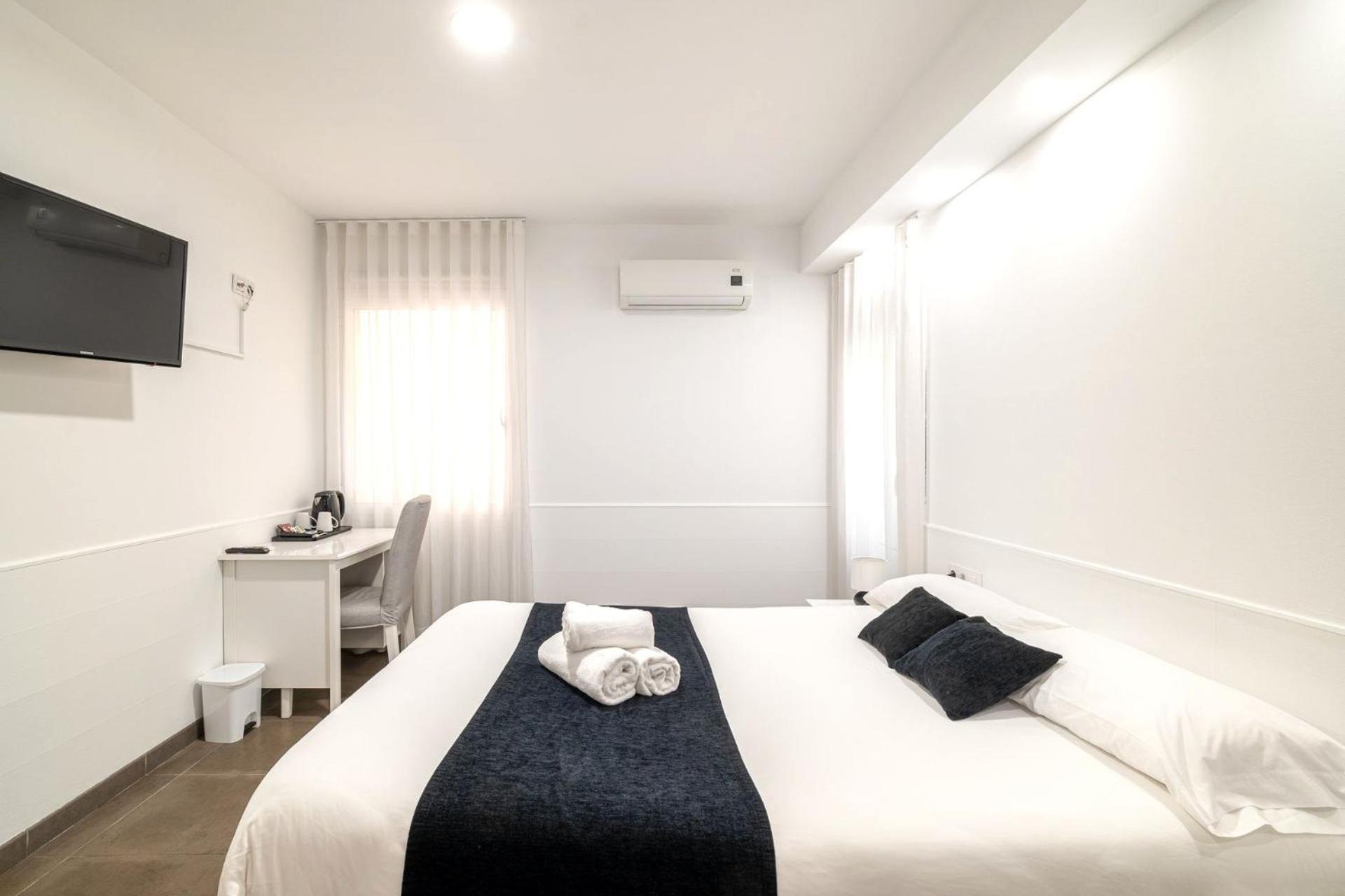 Laramond Barcelona Rooms Extérieur photo